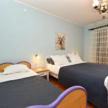 Apartment Fuer 3 Personen Ca 40 Qm In Pula, Istrien Istrische Riviera
