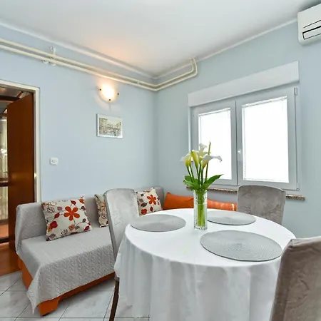 Fuer 3 Personen Ca 40 Qm In Pula, Istrien Istrische Riviera Apartment